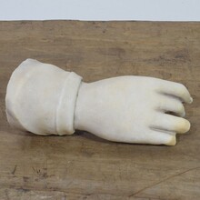 Marble fragment of a hand, Italy circa 1650-1750