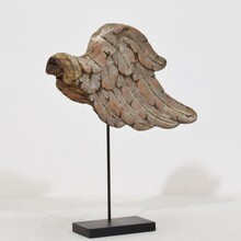 Hand carved wooden wing of a baroque angel, Italy circa 1750