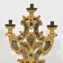 Handcarved giltwood baroque candleholder with mirrors, Italy circa 1750