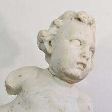 Large carved carrara marble baroque angel fragment, Italy 17/18th century