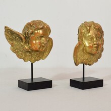 Pair giltwood baroque winged angel heads, Italy circa 1750