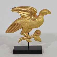 Pair carved giltwood birds in neoclassical style, France circa 1850