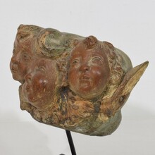 Hand carved group of baroque winged angel heads, Spain circa 1650-1750