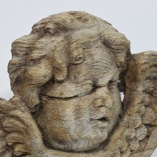 baroque carved oak angel head on wings, France circa 1650-1750