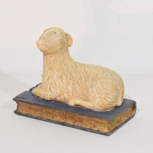 Baroque religious lamb of god, France circa 1650-1750