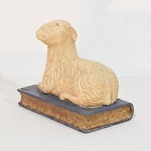 Baroque religious lamb of god, France circa 1650-1750