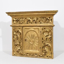 Carved giltwood baroque tabernacle with sunburst, Italy circa 1750