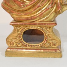 Hand carved wooden reliquary bust of a saint, Italy circa 1650-1750