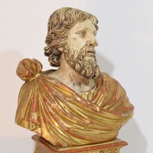 Hand carved wooden reliquary bust of a Saint, Italy circa 1650-1750