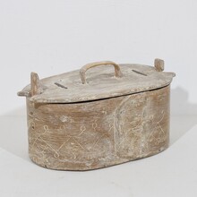 Folk art bentwood box, sweden circa 1750