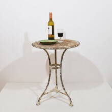 Wrought and cast iorn bistro table from Arras, France Circa 1880