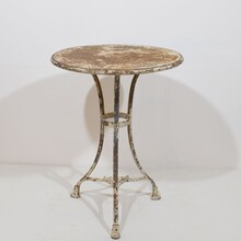 Wrought and cast iorn bistro table from Arras, France Circa 1880