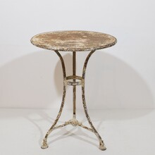 Wrought and cast iorn bistro table from Arras, France Circa 1880