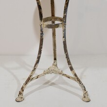 Wrought and cast iorn bistro table from Arras, France Circa 1880