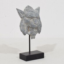 Zinc mythical lion-wolf head fragment, France circa 1850-1900