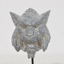 Zinc mythical lion-wolf head fragment, France circa 1850-1900