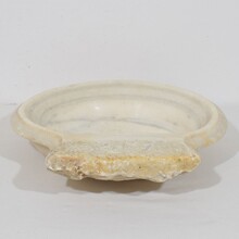 Hand carved white marble water basin, Italy circa 1750-1800