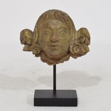 Weathered oak renaissance angel head fragment, France 16/17th century