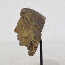 Weathered oak renaissance angel head fragment, France 16/17th century