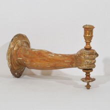 Baroque carved giltwood arm waal sconce candleholder, France circa 1650-1700