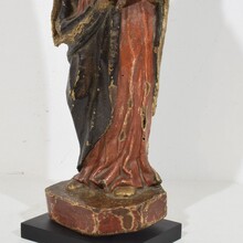 Baroque wooden Madonna with Child, France circa 1600-1700