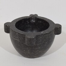 Black marble mortar, France circa 1750-1850