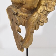 Hand carved baroque winged angel head, Italy circa 1750