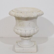 White marble medici garden vase / urn, France circa 1850-1880