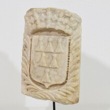 White marble coat of arms, Italy circa 1650-1750