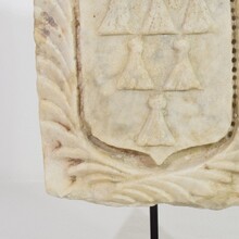 White marble coat of arms, Italy circa 1650-1750