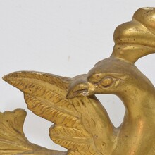 Carved giltwood neo classical ornament with birds, Italy circa 1780-1820