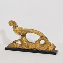 Carved giltwood neo classical style bird ornament, Italy circa 1780-1820