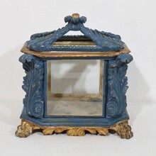 Baroque carved wooden reliquary shrine, Italy circa 1750