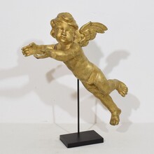 Carved giltwood baroque angel, Italy circa 1750-1800