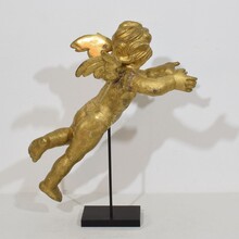 Carved giltwood baroque angel, Italy circa 1750-1800