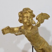 Carved giltwood baroque angel, Italy circa 1750-1800