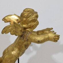 Carved giltwood baroque angel, Italy circa 1750-1800