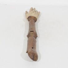 Carved wooden baroque arm of a Saint figure, Italy circa 1750