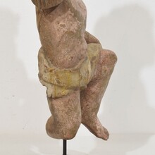 Carved wooden baroque angel fragment, Italy circa 1750