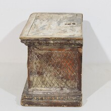 Neoclassical silvered carved wooden pedestal, Italy circa 1780