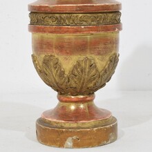 Pair neoclassical carved giltwood finial ornaments, Italy circa 1800-1850