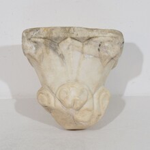 Medieval romanesque carved marble capital fragment, Italy circa 1250-1400