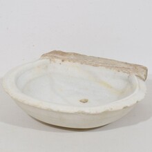 White marble water basin or sink, Italy circa 1750-1800