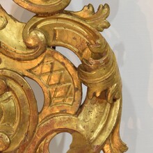 Large hand carved giltwood baroque curl ornament, Italy circa 1750