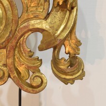 Large hand carved giltwood baroque curl ornament, Italy circa 1750