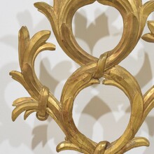 Large neoclassical carved giltwood ornament, Italy circa 1780