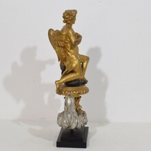 Giltwood neoclassical angel, Italy circa 1780-1820