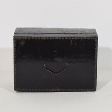 Coffer or box in leather, France circa 1600-1700