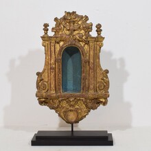 Small carved wooden baroque altar niche, Italy circa 1750