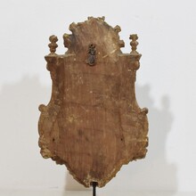 Small carved wooden baroque altar niche, Italy circa 1750